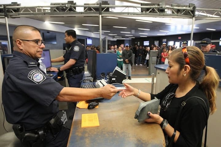 USA Airport Port of Entry